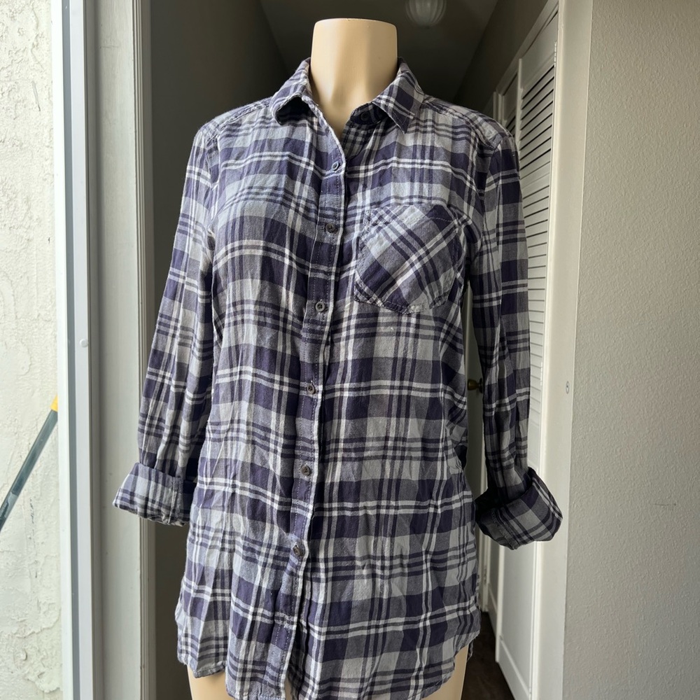 Gray and blue and gray’s flannel shirt pit 19 length 28 - Picture 1 of 6